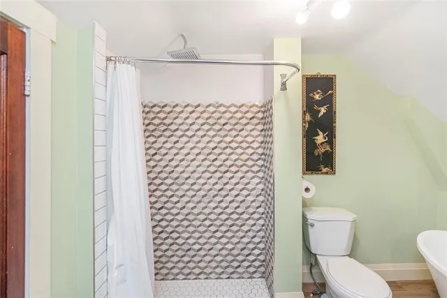 Additional image 42 of 205 WENTWORTH St