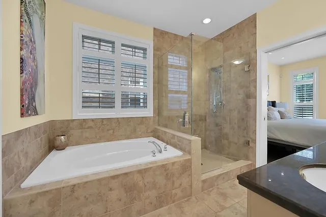 Additional image 28 of 38 BUTTERNUT GROVE Lane