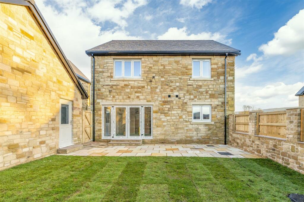 Additional image 33 of Meadow Edge Close, Higher Cloughfold, Rossendale, Lancashire