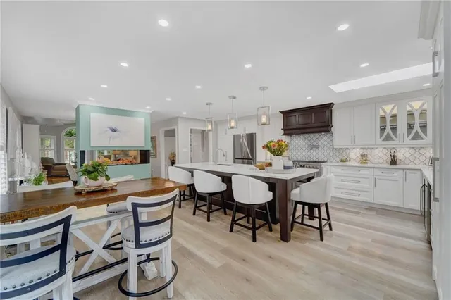 Additional image 18 of 524 CALDER St