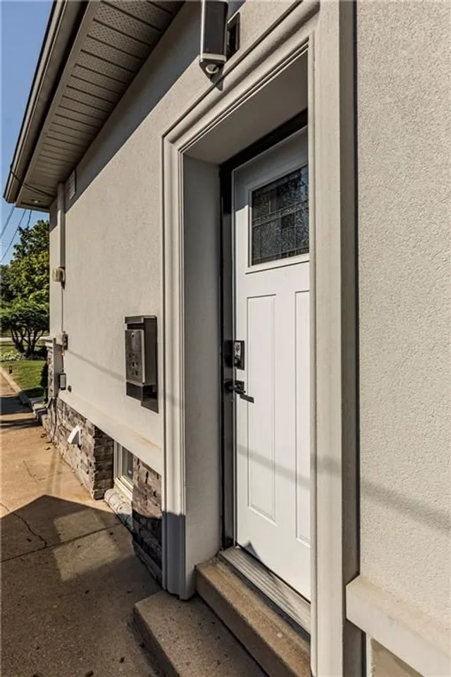 Additional image 41 of 317 GLENHOLME Ave