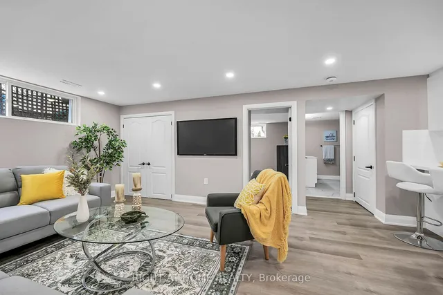 Additional image 25 of 147 Allenby Ave