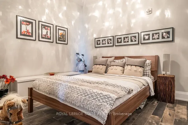 Additional image 14 of 181 James St Unit PH6