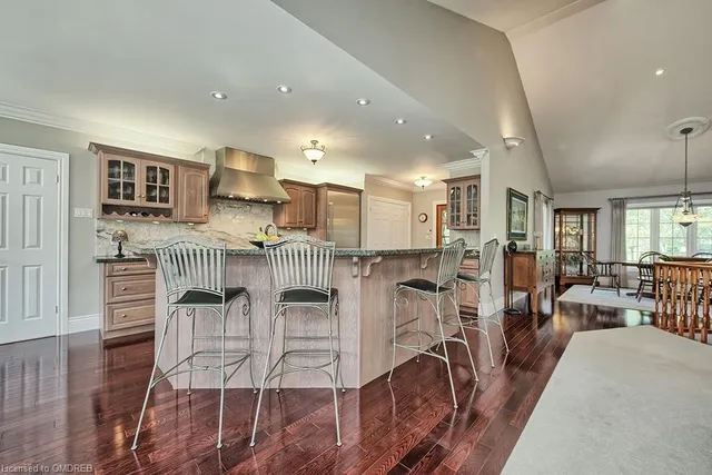 Additional image 35 of 27 Weneil Dr