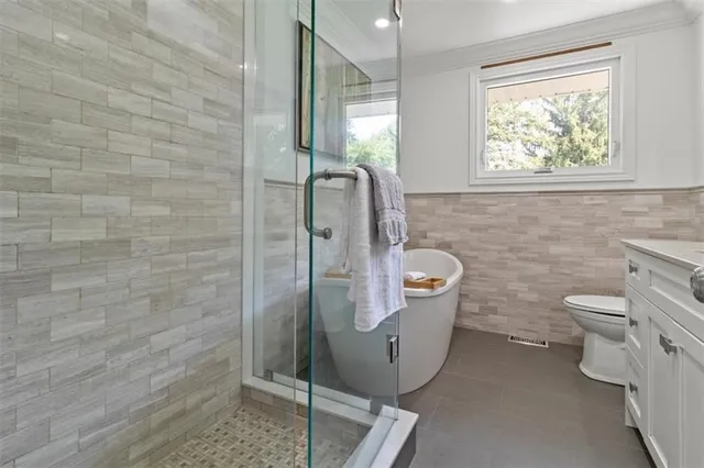 Additional image 20 of 2 CAREY St