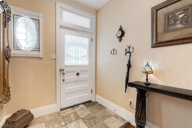 Additional image 23 of 80 Alanson St