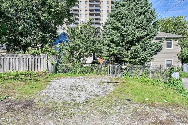 Additional image 9 of 56 AIKMAN Ave