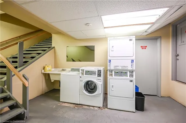 Additional image 34 of 285 King St Unit 8