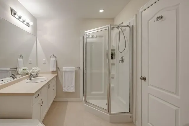 Additional image 23 of 370 STONEHENGE Dr Unit 11