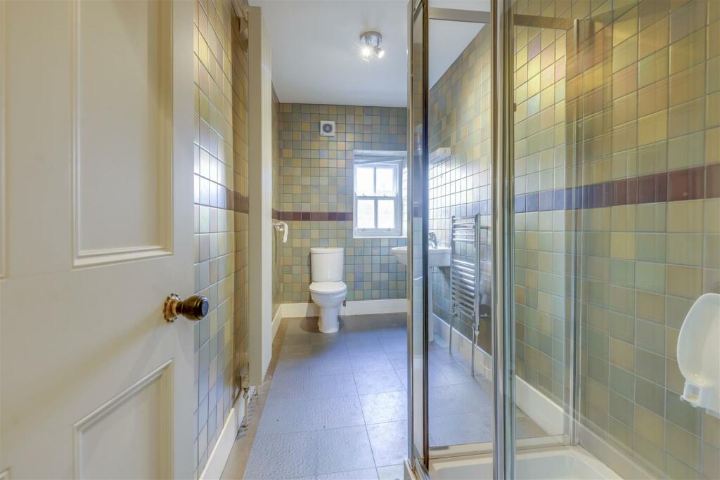 Additional image 25 of 5 Bed Character Home, ~3,000sqft, Superb Potential To Add Value