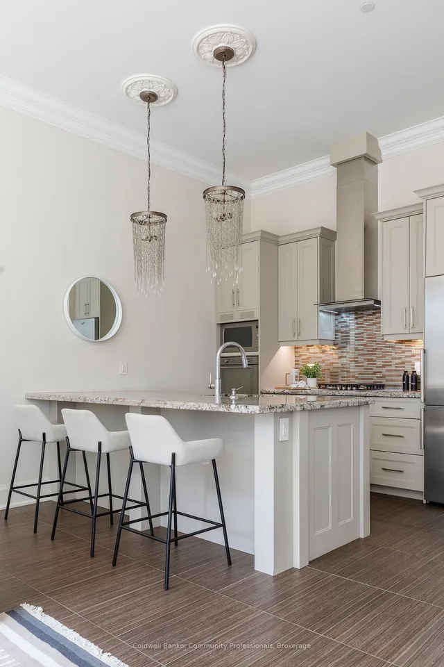 Additional image 7 of 397 King St Unit 207