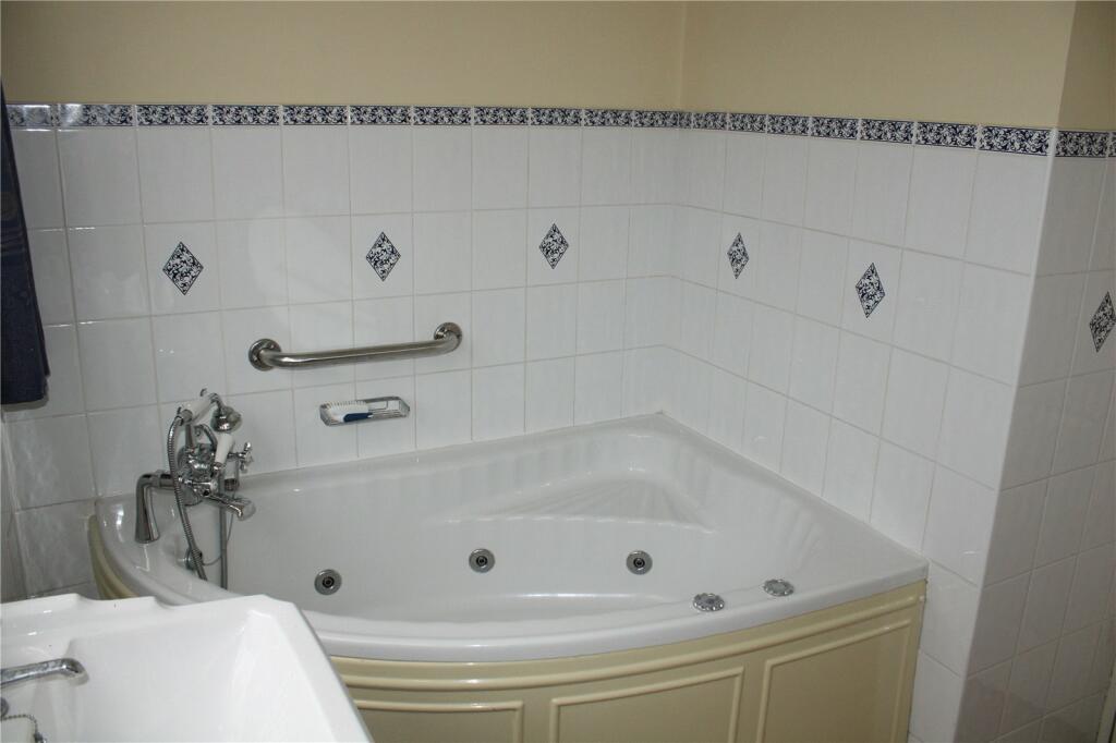 Additional image 8 of Northdown Road, Solihull, West Midlands, B91