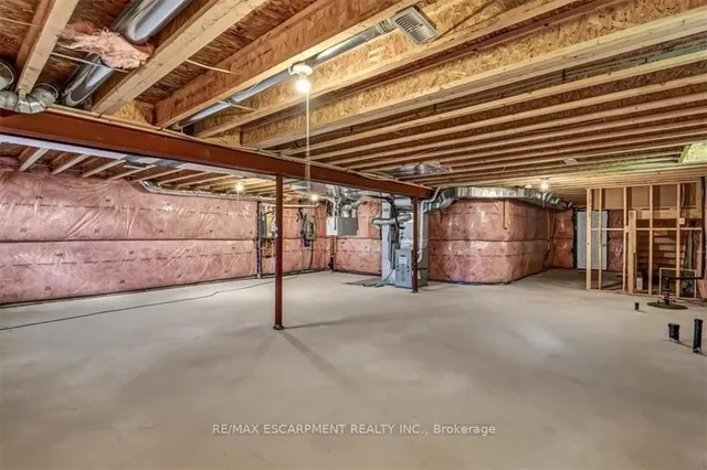 Additional image 15 of 19 ROSELAWN Ave