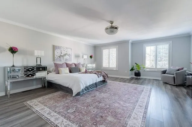 Additional image 27 of 35 LIDO Dr