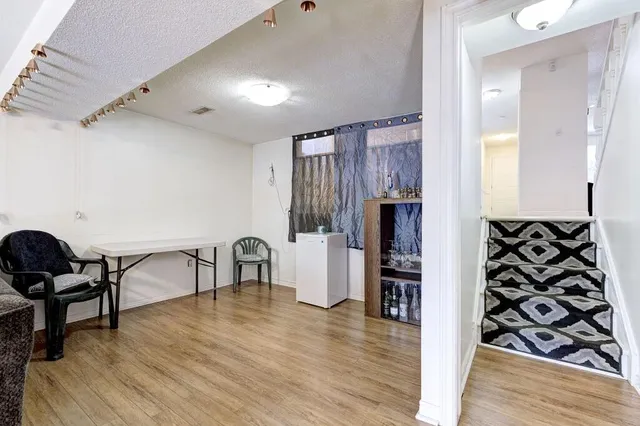 Additional image 28 of 591 TEMPLEMEAD Dr