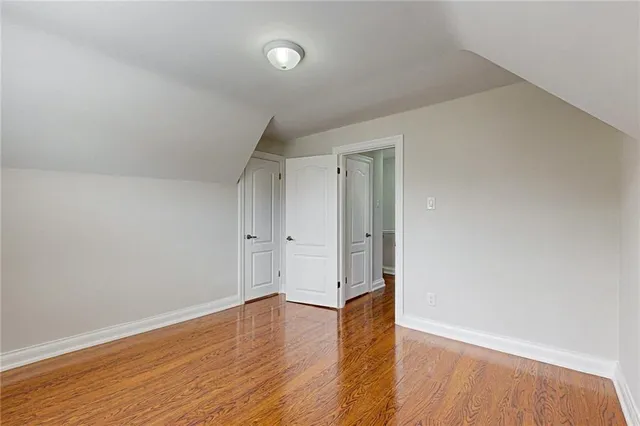 Additional image 23 of 192 WENTWORTH St