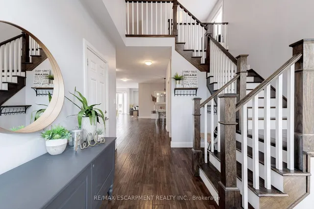 Additional image 3 of 66 Sexton Cres