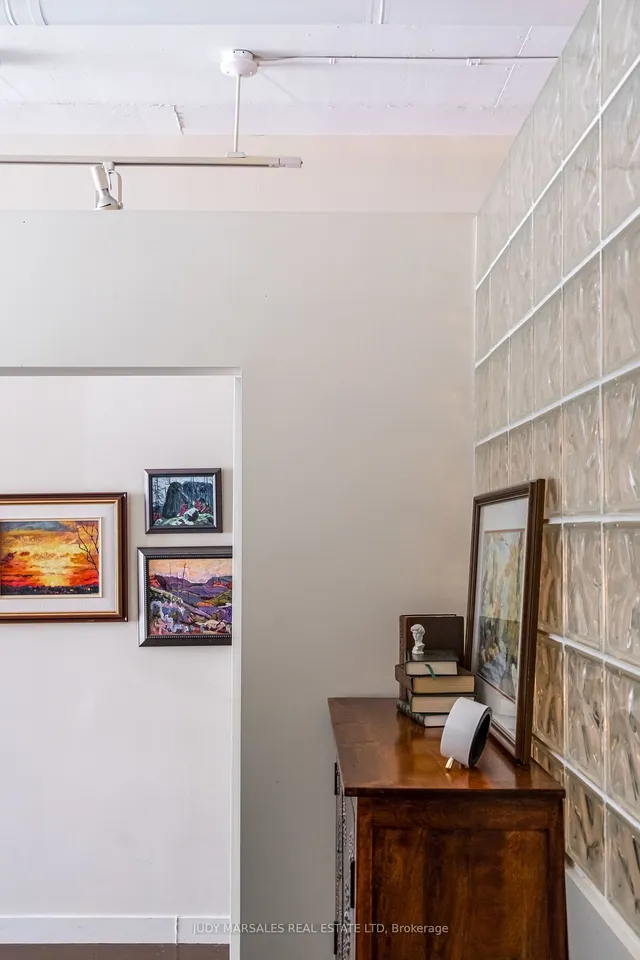 Additional image 17 of 66 Bay St Unit 612