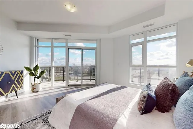 Additional image 15 of 600 North Service Road Unit 418