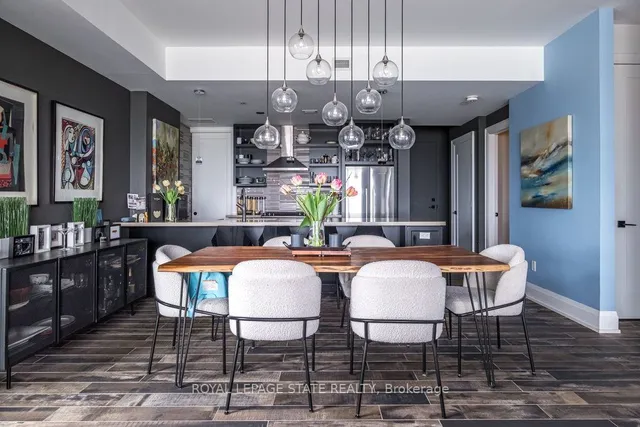 Additional image 7 of 181 James St Unit PH6