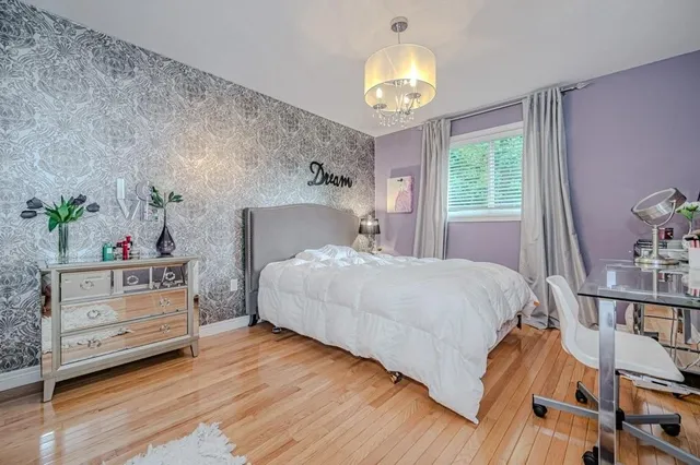 Additional image 24 of 260 CHESLEY St