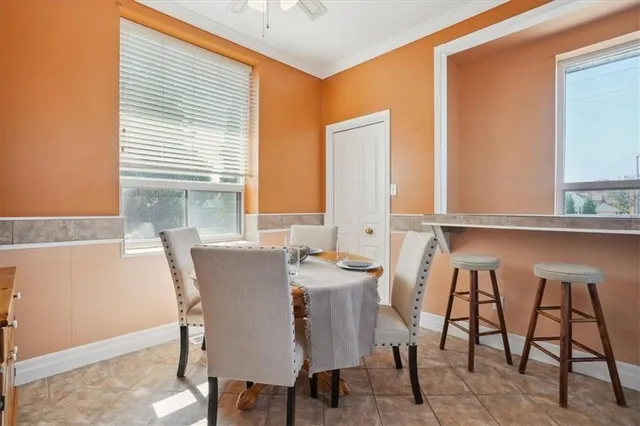 Additional image 14 of 408 COCHRANE Rd