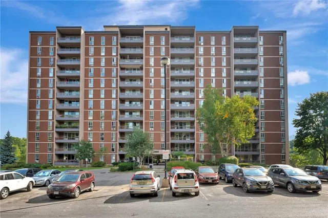 Additional image 2 of 1966 MAIN St Unit 507