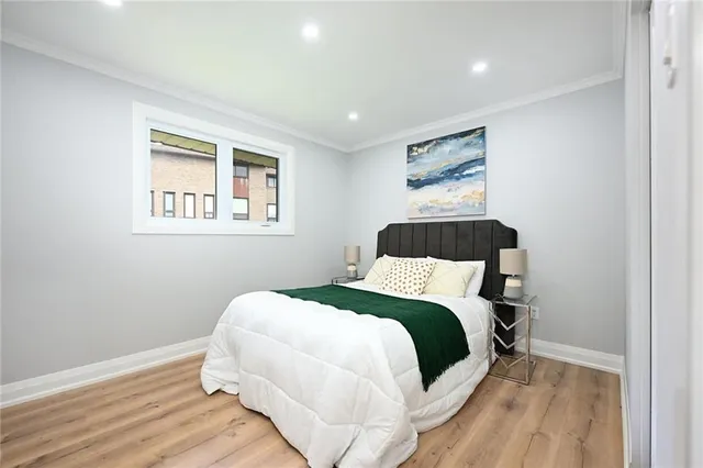 Additional image 23 of 12 SOLOMON Cres