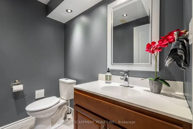 Additional image 35 of 39 Wilbur Dr