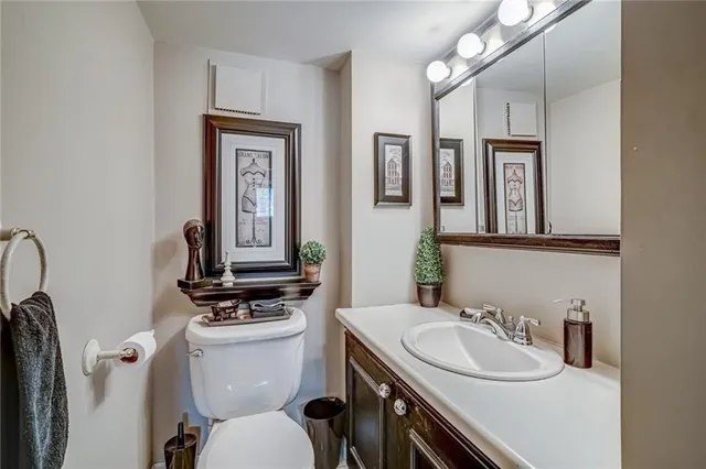 Additional image 25 of 50 MAIN St Unit 301