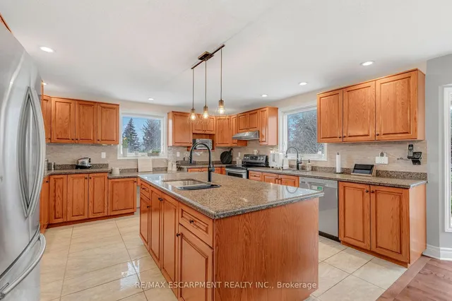 Additional image 15 of 82 Rymal Rd