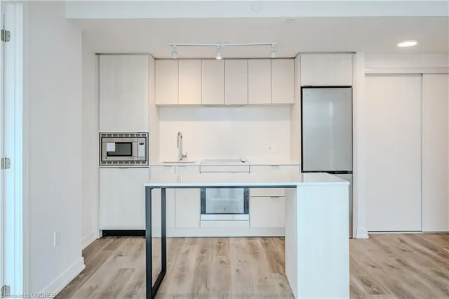 Additional image 6 of 1 Jarvis St Unit 1308