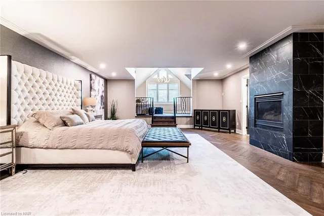 Additional image 35 of 76 Adriatic Blvd