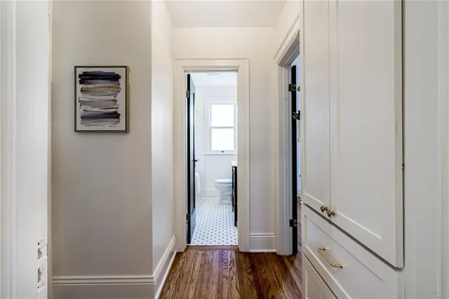 Additional image 25 of 111 LAKE AVENUE Dr