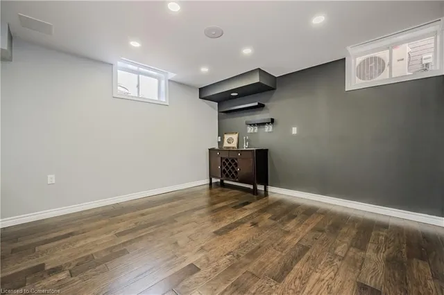 Additional image 14 of 47 Whistler St