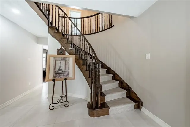 Additional image 19 of 16 BENVENUTO Cres