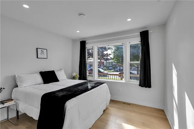 Additional image 18 of 1 ATHENS St