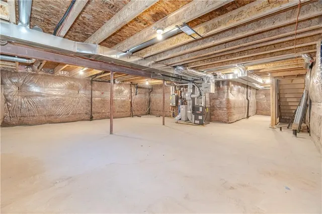 Additional image 47 of 45 STILLWATER Cres