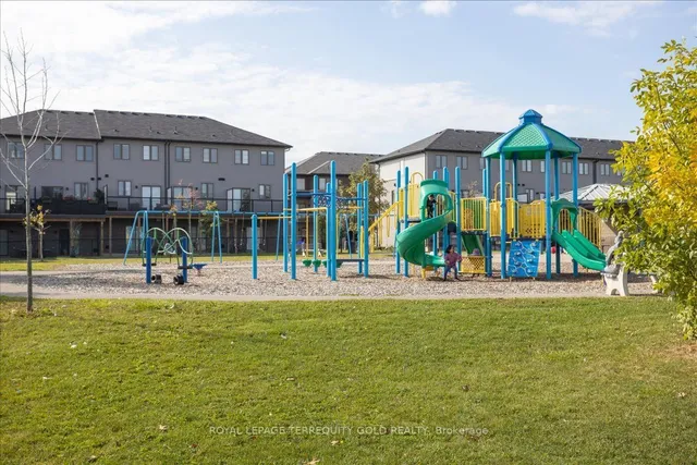 Additional image 38 of 2027 Brampton St