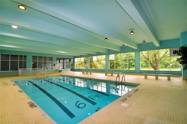 Additional image 35 of 1966 MAIN STREET Unit 1508