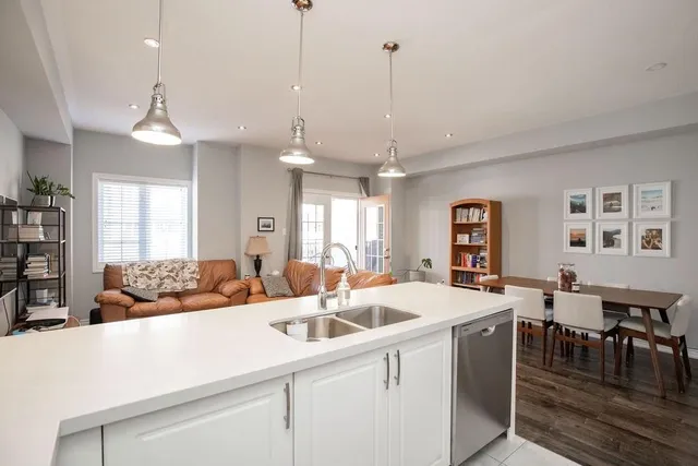 Additional image 25 of 81 HUGILL Way