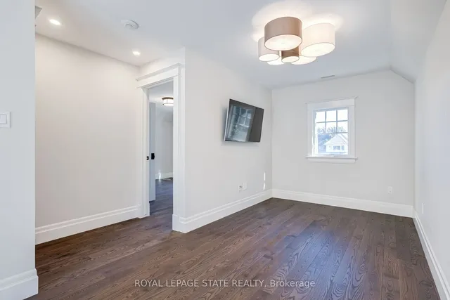 Additional image 23 of 100 Kensington Ave