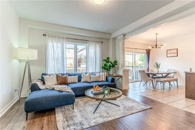 Additional image 6 of 31 TOPAZ St