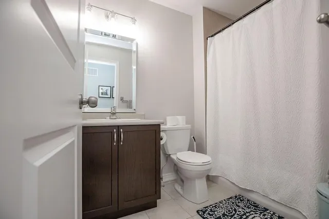 Additional image 32 of 81 HUGILL Way