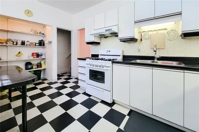 Additional image 9 of 56 ARTHUR Ave