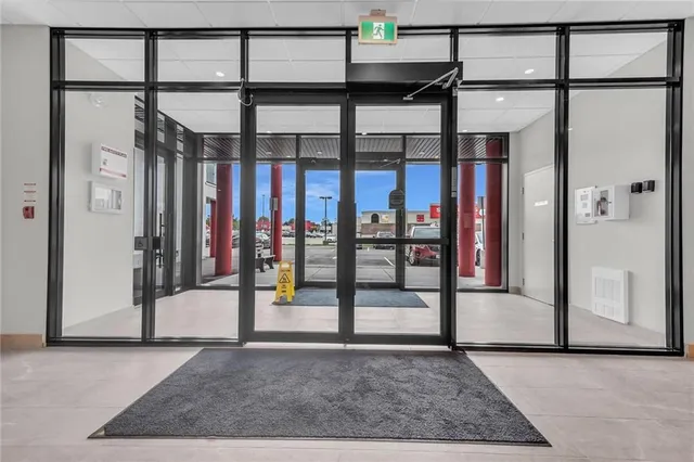 Additional image 25 of 5 HAMILTON St Unit 405