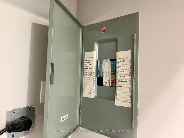 Additional image 19 of 262 Dundas St Unit 210