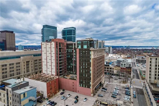 112 King St Unit LPH01