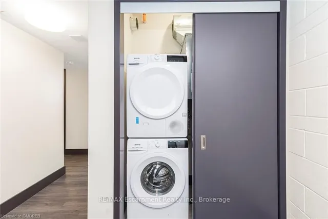 Additional image 11 of 121 KING STREET EAST Unit 501