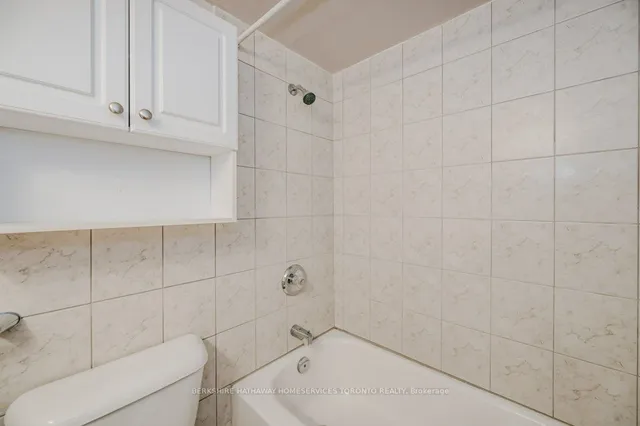 Additional image 18 of 1964 Main St Unit 803